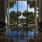Arum Barut Collection سيدي