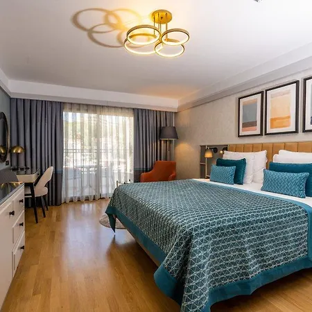 Arum Barut Collection 5*